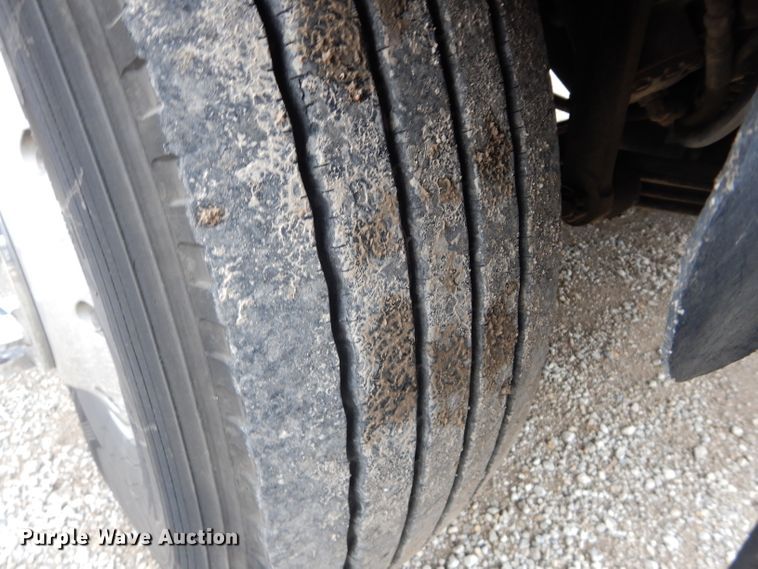 image for item DI8378 2003 Kenworth W900  semi truck