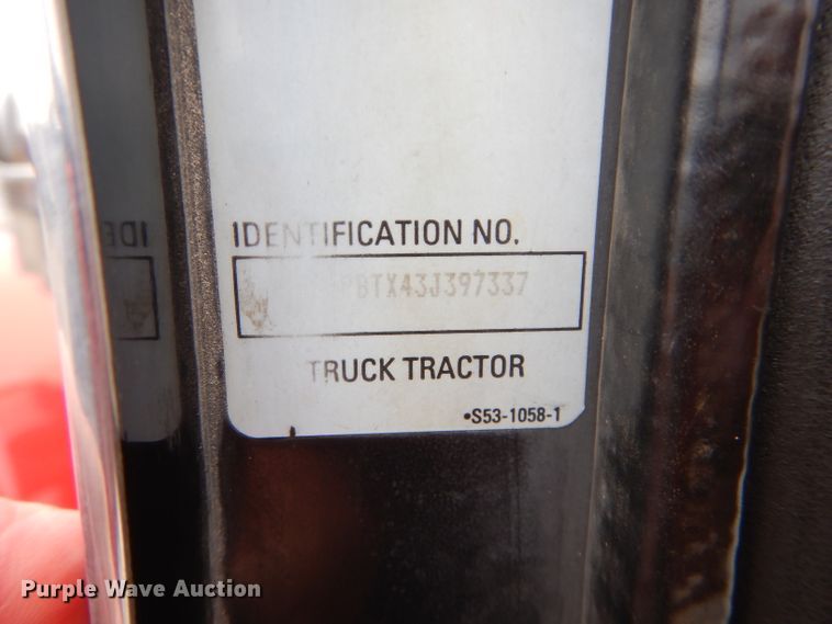 image for item DI8378 2003 Kenworth W900  semi truck