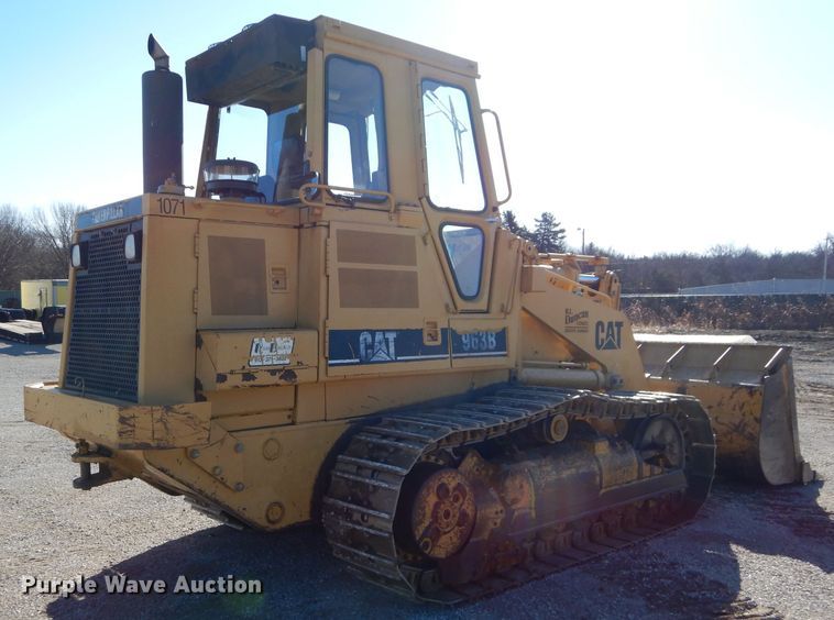 image for item DI8379 1999 Caterpillar 963B  track loader