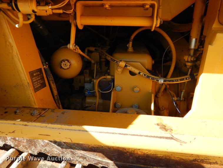 image for item DI8379 1999 Caterpillar 963B  track loader