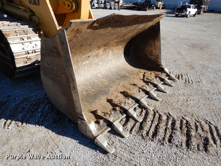 image for item DI8379 1999 Caterpillar 963B  track loader