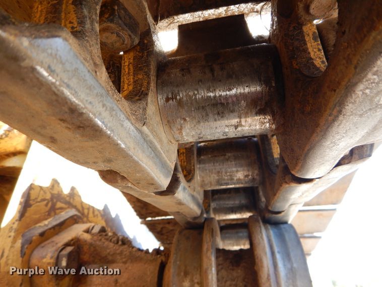 image for item DI8379 1999 Caterpillar 963B  track loader