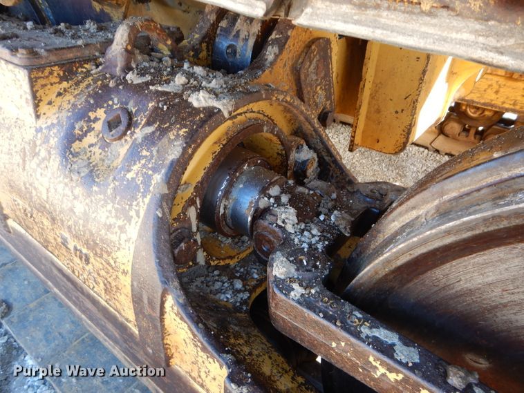 image for item DI8379 1999 Caterpillar 963B  track loader