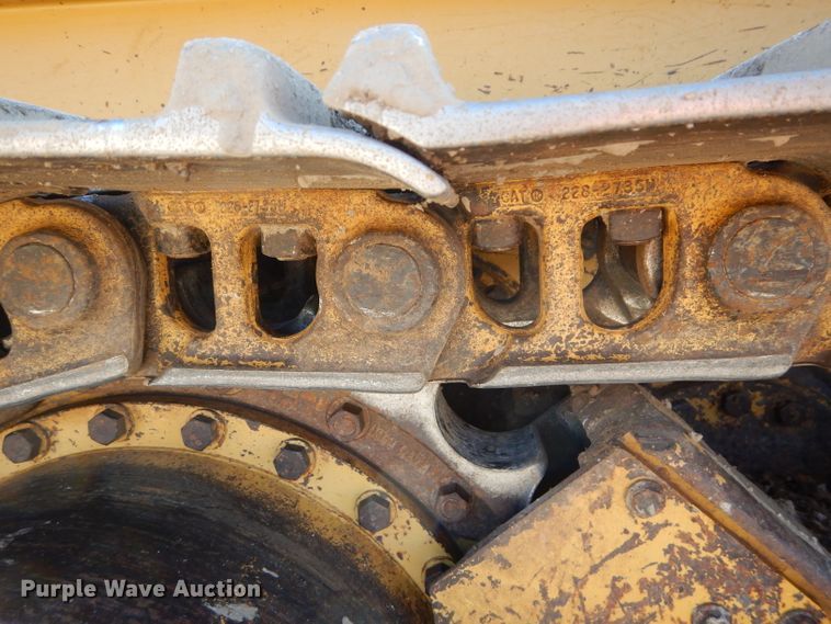 image for item DI8379 1999 Caterpillar 963B  track loader