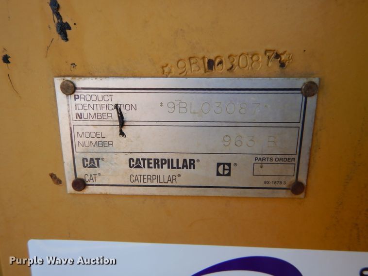 image for item DI8379 1999 Caterpillar 963B  track loader