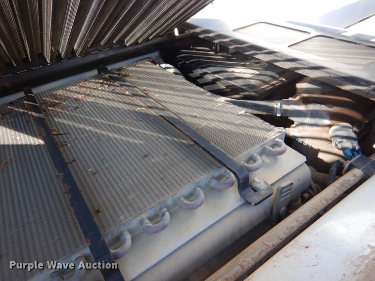 image for item DJ0273 2012 Bobcat S770  skid steer loader