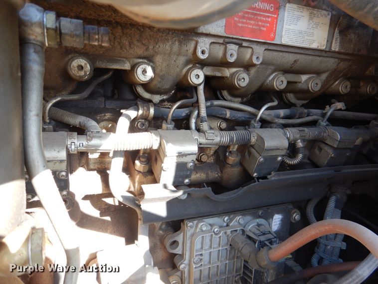 image for item DJ0277 2004 Freightliner Columbia  dump truck