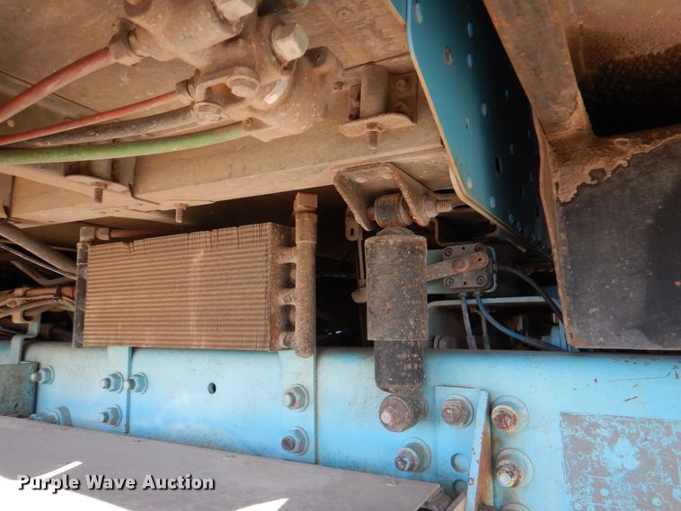 image for item DJ0277 2004 Freightliner Columbia  dump truck