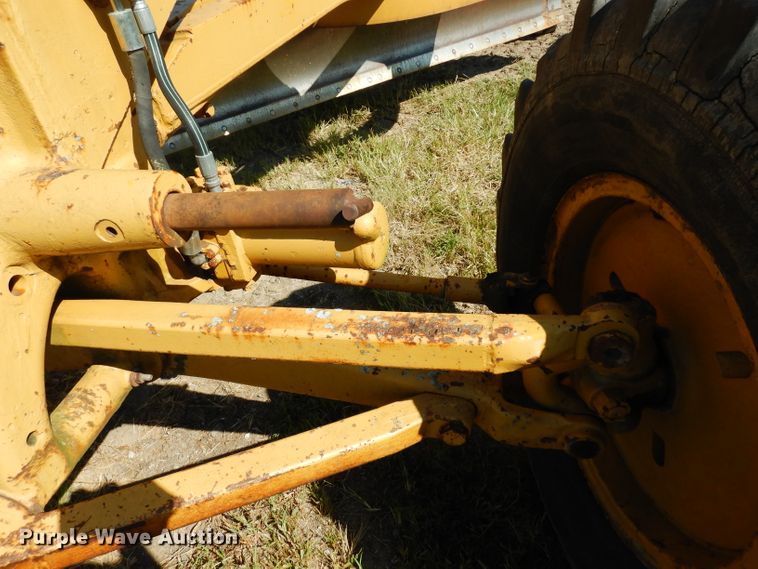 image for item DJ4406 1962 Caterpillar 12E  rigid frame motor grader