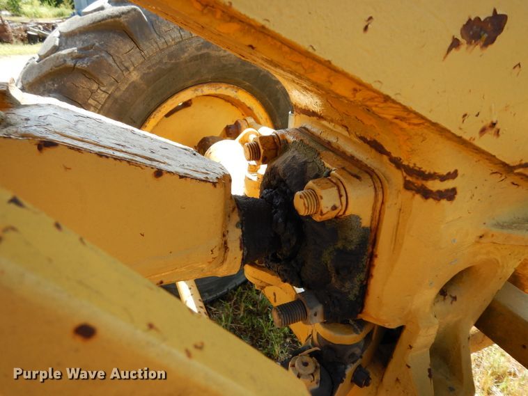 image for item DJ4406 1962 Caterpillar 12E  rigid frame motor grader