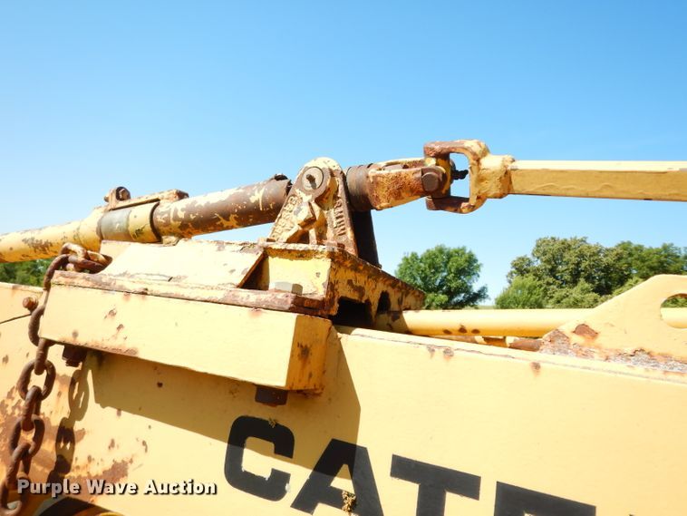 image for item DJ4406 1962 Caterpillar 12E  rigid frame motor grader
