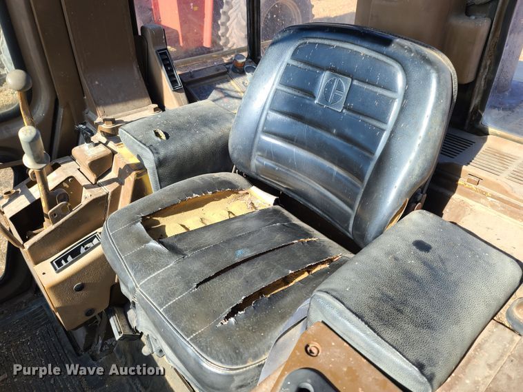 image for item DJ4415 1988 Caterpillar 953  track loader