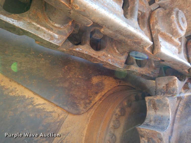 image for item DJ4421 1997 Caterpillar D6R  dozer