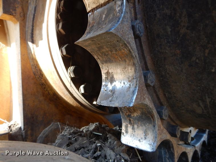 image for item DJ4421 1997 Caterpillar D6R  dozer