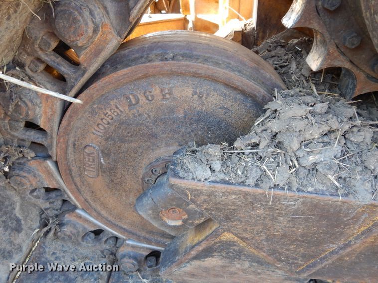 image for item DJ4421 1997 Caterpillar D6R  dozer