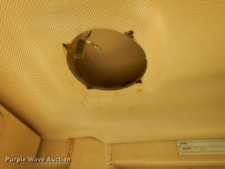 image for item DJ4421 1997 Caterpillar D6R  dozer