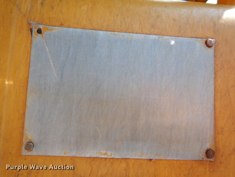 image for item DJ4421 1997 Caterpillar D6R  dozer