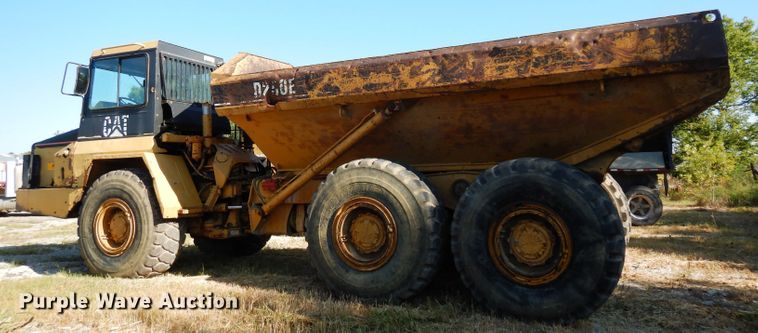 image for item DJ4422 1997 Caterpillar D250E  haul truck