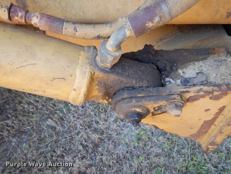 image for item DJ4422 1997 Caterpillar D250E  haul truck