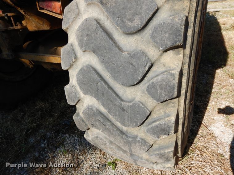 image for item DJ4422 1997 Caterpillar D250E  haul truck