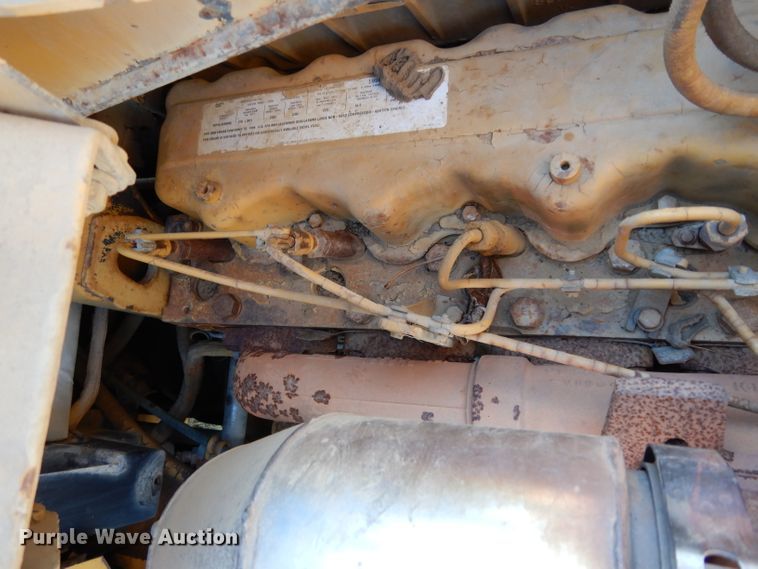 image for item DJ4422 1997 Caterpillar D250E  haul truck