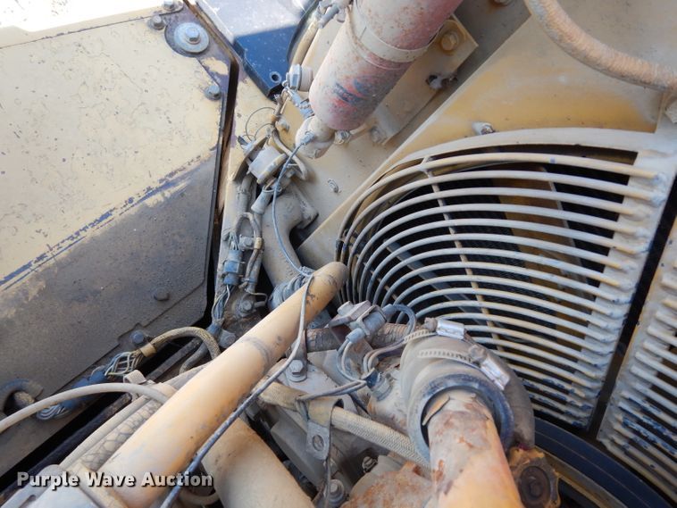 image for item DJ4422 1997 Caterpillar D250E  haul truck