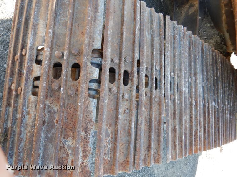 image for item DJ4424 1992 John Deere 690E LC  excavator