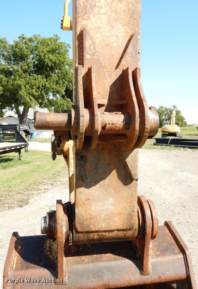 image for item DJ4424 1992 John Deere 690E LC  excavator