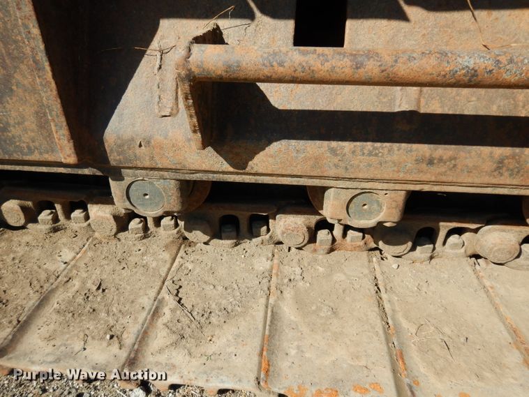 image for item DJ4424 1992 John Deere 690E LC  excavator