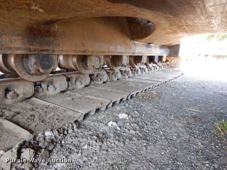 image for item DJ4424 1992 John Deere 690E LC  excavator