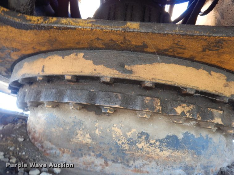 image for item DJ4424 1992 John Deere 690E LC  excavator