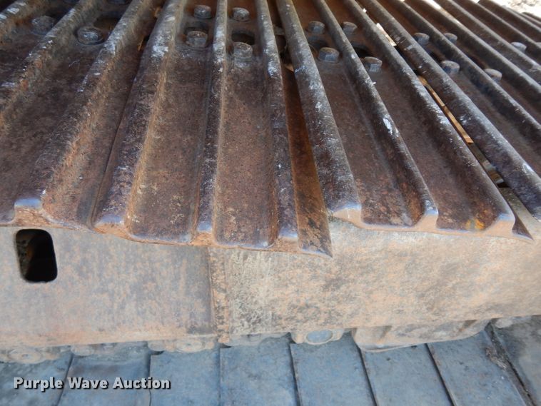 image for item DJ4424 1992 John Deere 690E LC  excavator