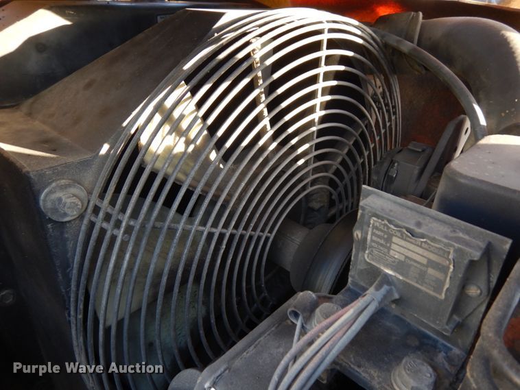 image for item DJ5773 2002 Pettibone 10044  telehandler