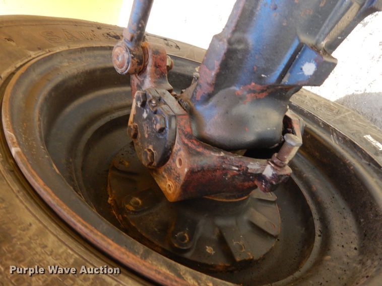 image for item DJ5773 2002 Pettibone 10044  telehandler