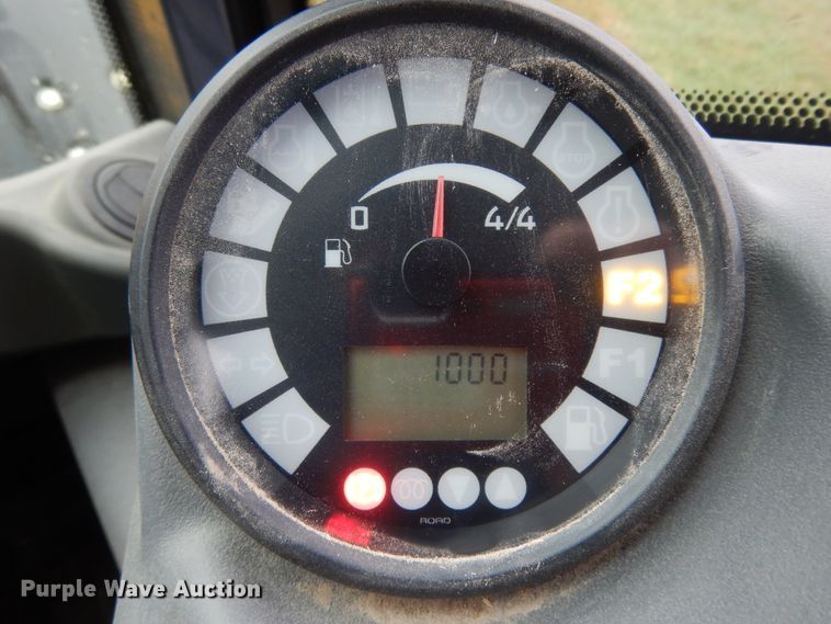 image for item DJ6663 2018 John Deere 204L  wheel loader