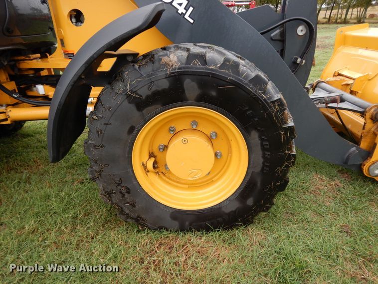 image for item DJ6663 2018 John Deere 204L  wheel loader