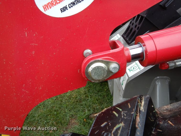 image for item DJ6664 2019 Takeuchi TW60  Series 2 wheel loader