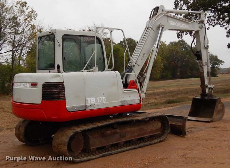 image for item DJ6670 2007 Takeuchi TB175  mini excavator