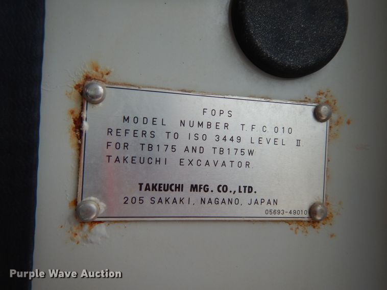 image for item DJ6670 2007 Takeuchi TB175  mini excavator
