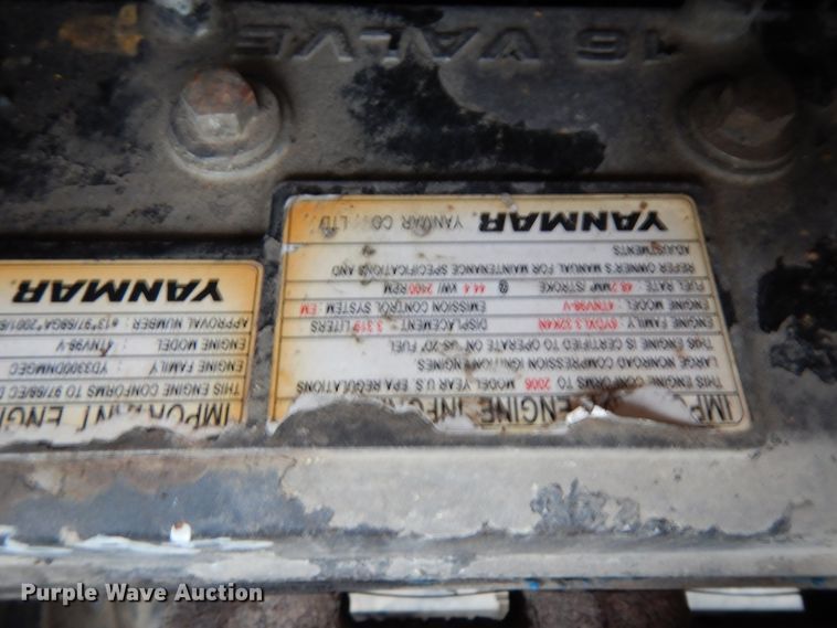 image for item DJ6670 2007 Takeuchi TB175  mini excavator