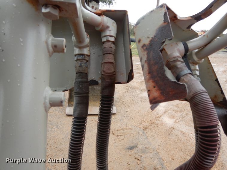 image for item DJ6670 2007 Takeuchi TB175  mini excavator