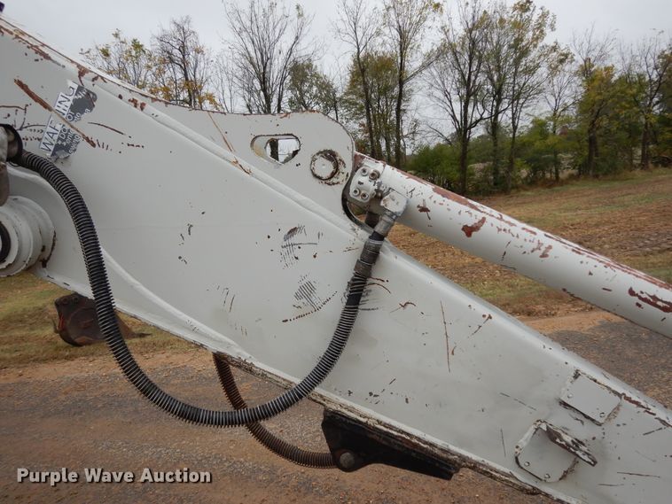 image for item DJ6670 2007 Takeuchi TB175  mini excavator