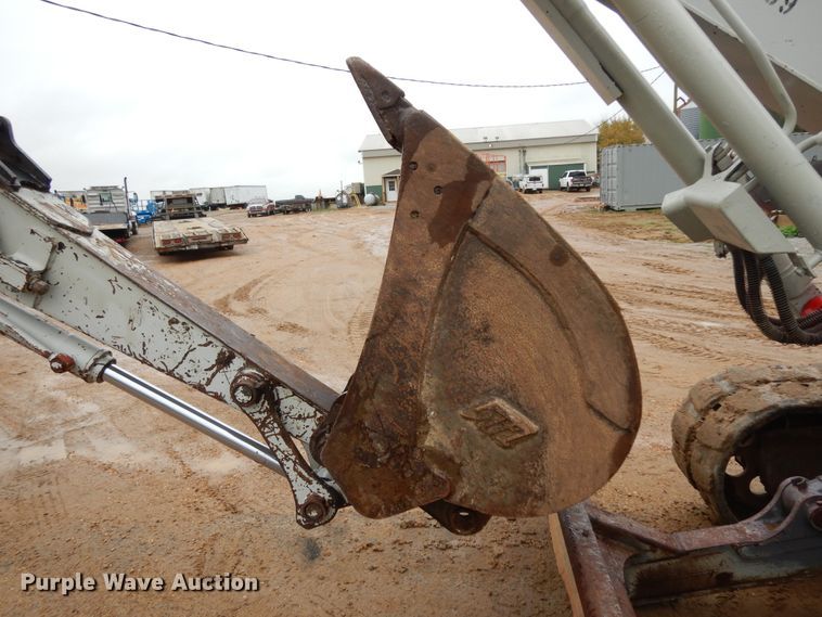 image for item DJ6670 2007 Takeuchi TB175  mini excavator