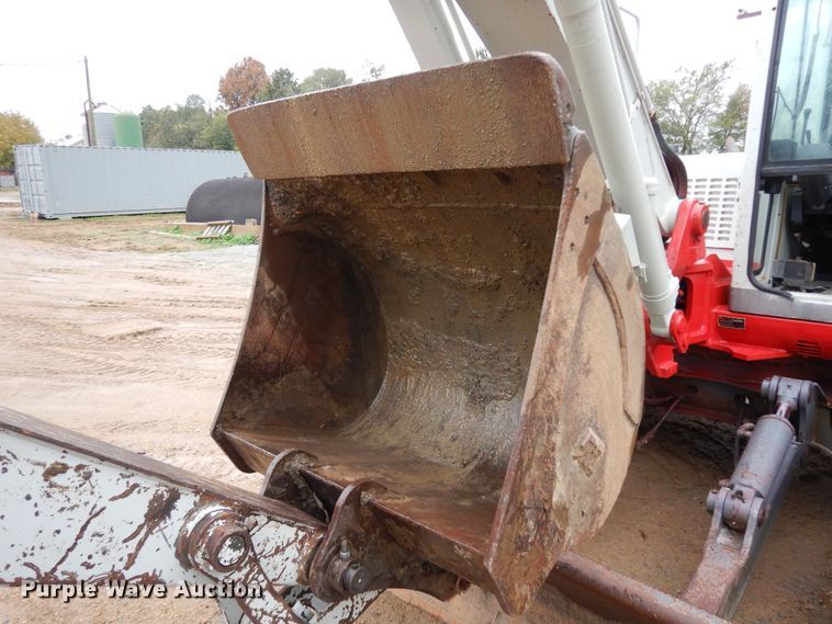 image for item DJ6670 2007 Takeuchi TB175  mini excavator