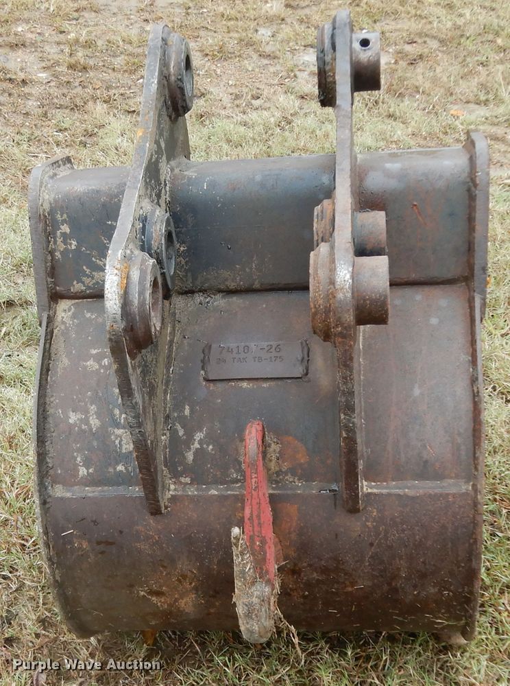 image for item DJ6670 2007 Takeuchi TB175  mini excavator