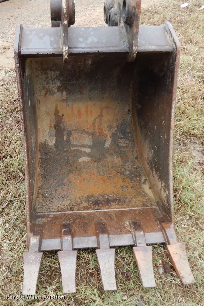 image for item DJ6670 2007 Takeuchi TB175  mini excavator