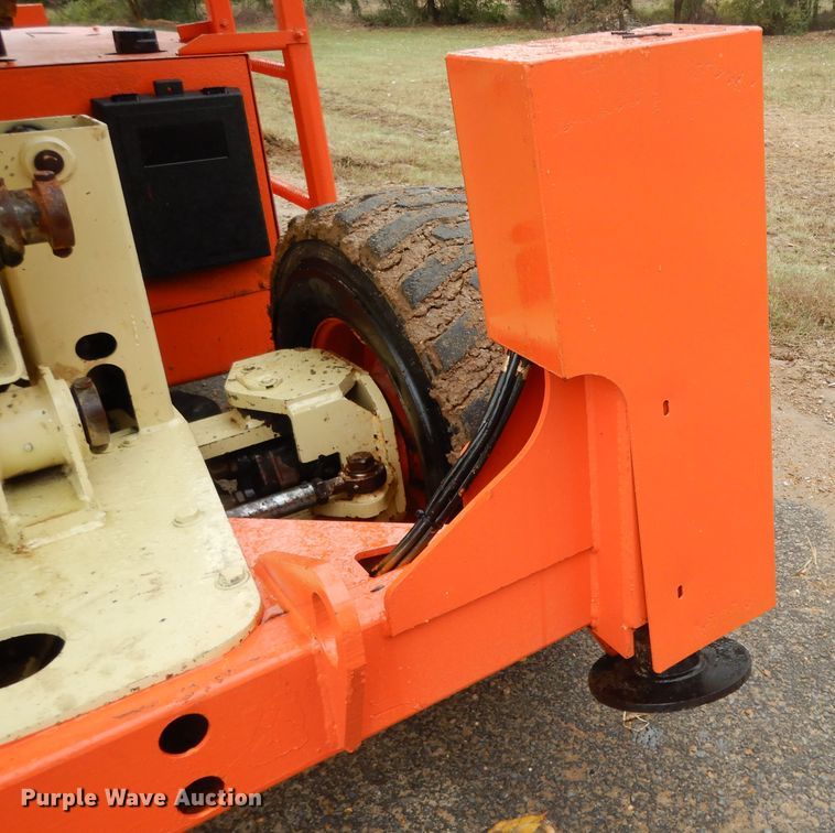 image for item DJ6671 2000 JLG 500RTS  scissor lift