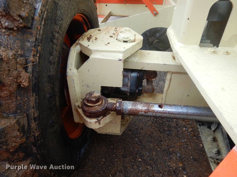 image for item DJ6671 2000 JLG 500RTS  scissor lift