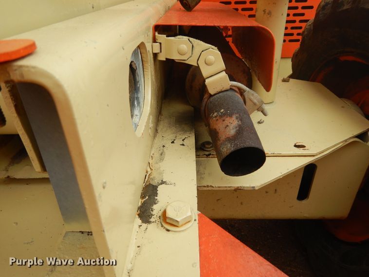 image for item DJ6671 2000 JLG 500RTS  scissor lift