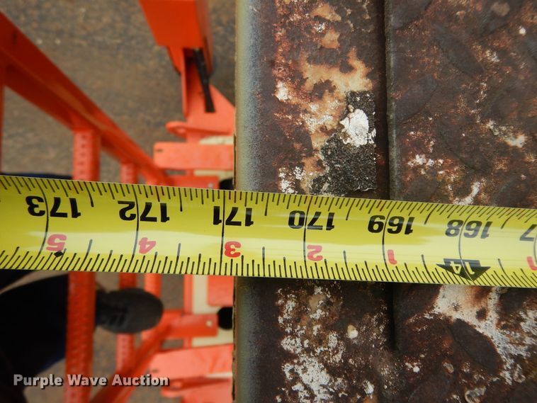 image for item DJ6671 2000 JLG 500RTS  scissor lift